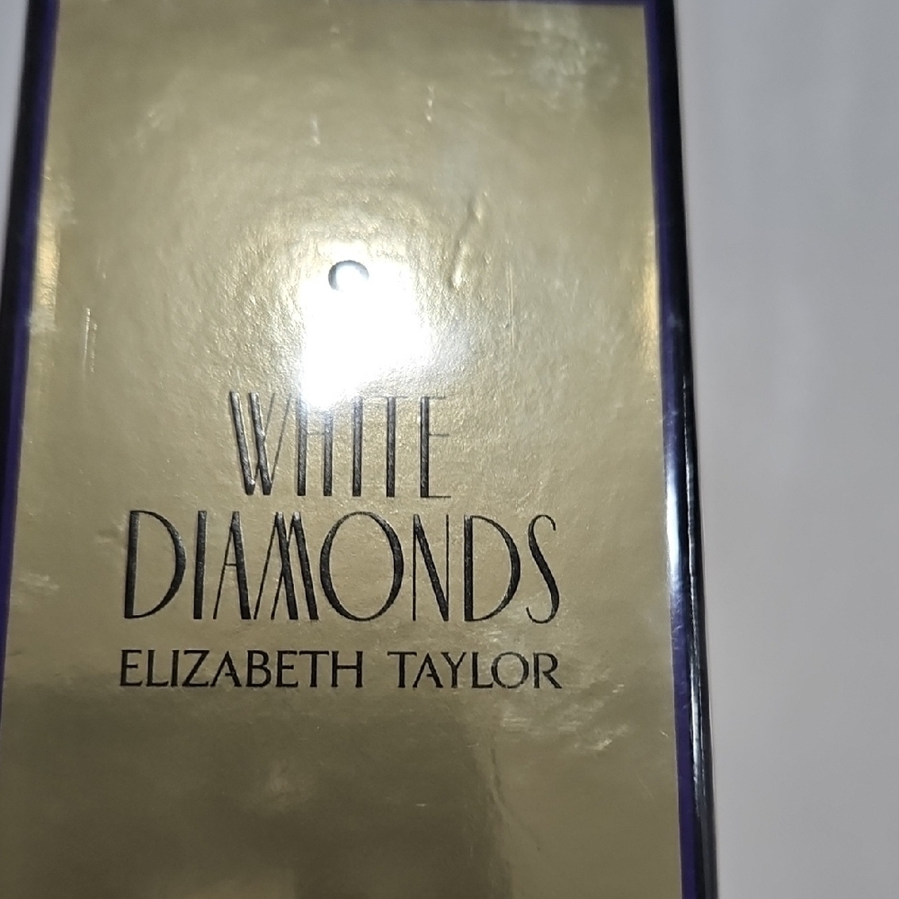 Elizabeth Taylor White Diamonds Eau de Toilette - Picture 2 of 3